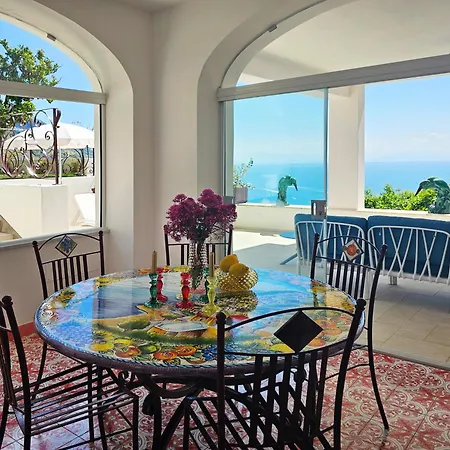 別荘 Gra プライアーノ